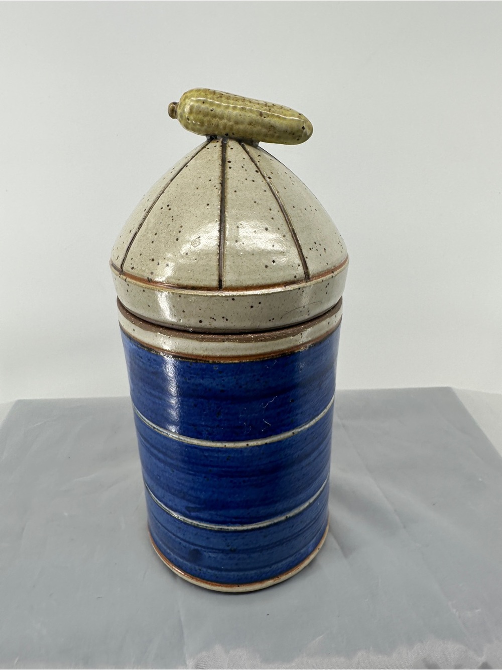 Vintage Bob Anderson Bella Iowa studio pottery ceramic corn storage jar